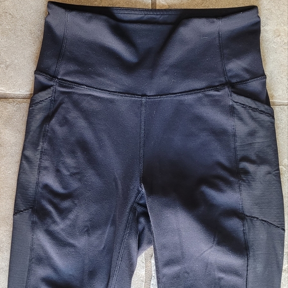 Lululemon leggings - Picture 9 of 9